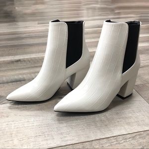 Shoes - DISCOUNTED Selena Boots Shoes - DISCOUNTED Selena Boots